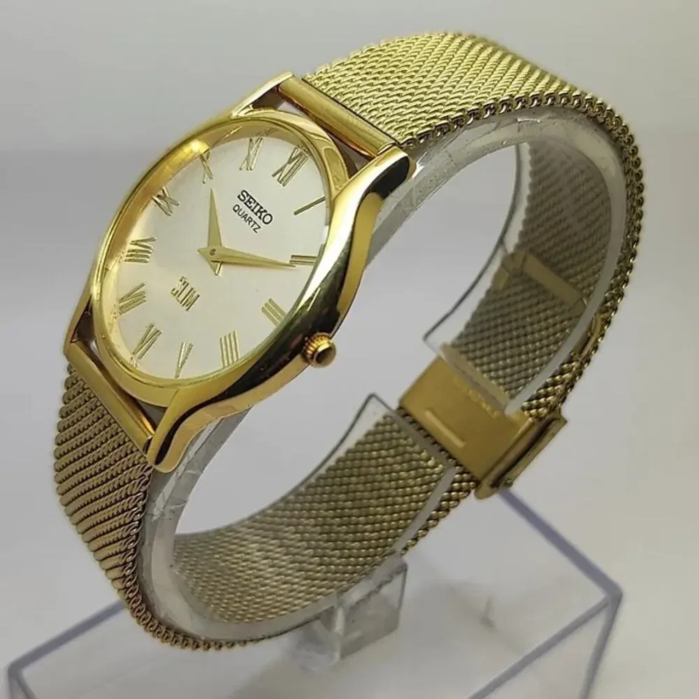 Vintage Style Seiko Quartz Mens Gold Watch & Silver accents W/ Metal Strap